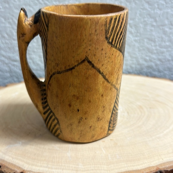 Vintage Solid Hand carved Zebra Wood Mug New made in Kenya Excellent condition - Picture 2 of 9